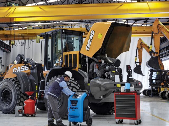TürkTraktör, İş Makineleri Servis Ağını Genişletiyor