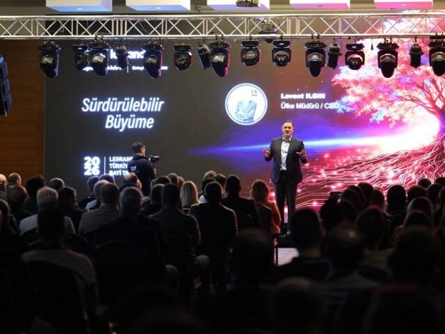 Legrand Türkiye Grubu Geleneksel Bayi Toplantısında İş Ortaklarıyla Buluştu