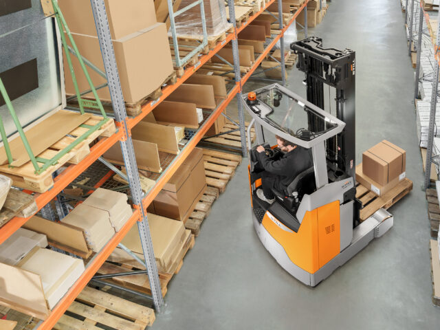 Dar alanlarda “tam uyumlu” verimlilik: Yeni STILL FXR 14C–16C reach truck