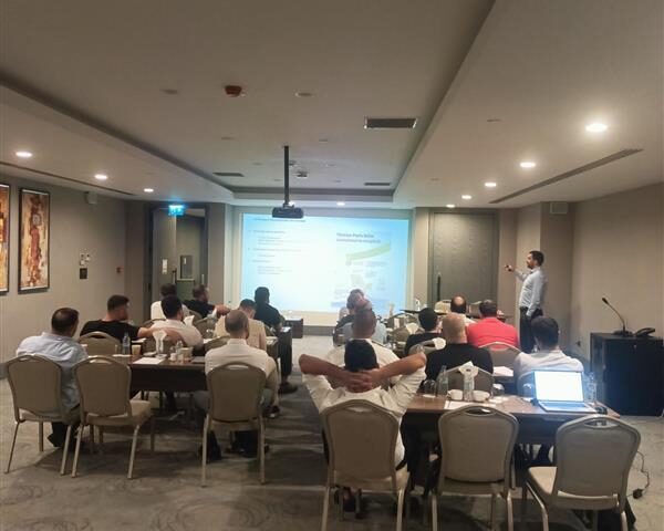 DAIKIN ISI POMPASI BİLGİSİNİ SAHAYA TAŞIYOR: 12 ŞEHİRDE EĞİTİM TURU