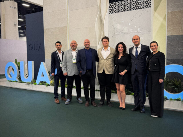 QUA, Coverings 2026’da Yenilikçi Yüzeyleriyle Dikkat Çekti