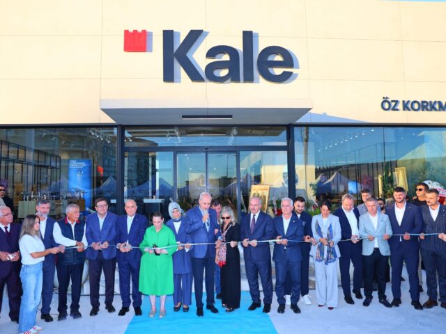 KALESERAMİK, ÇANAKKALE’DE ÖZ KORKMAZ İLE YENİ SATIŞ NOKTASINI AÇTI