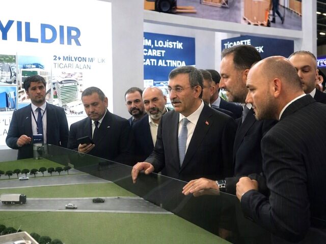 AKYAPI, BUGÜN BAŞLAYAN MÜSİAD EXPO’DA ‘TÜRKİYE’NİN İLK HACİM BAZLI TİCARİ GAYRİMENKUL MODELİNİ’ YERLİ VE YABANCI ÜRETİCİLERE TANITIYOR!