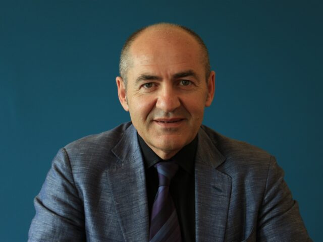 Akman Holding’den Kanada’ya 212 milyon dolarlık yatırım